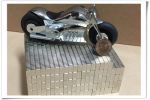 方形釹鐵硼磁鐵-10mmx5mmx2mm--可用在磁性白板上或製作創意商品超實用！